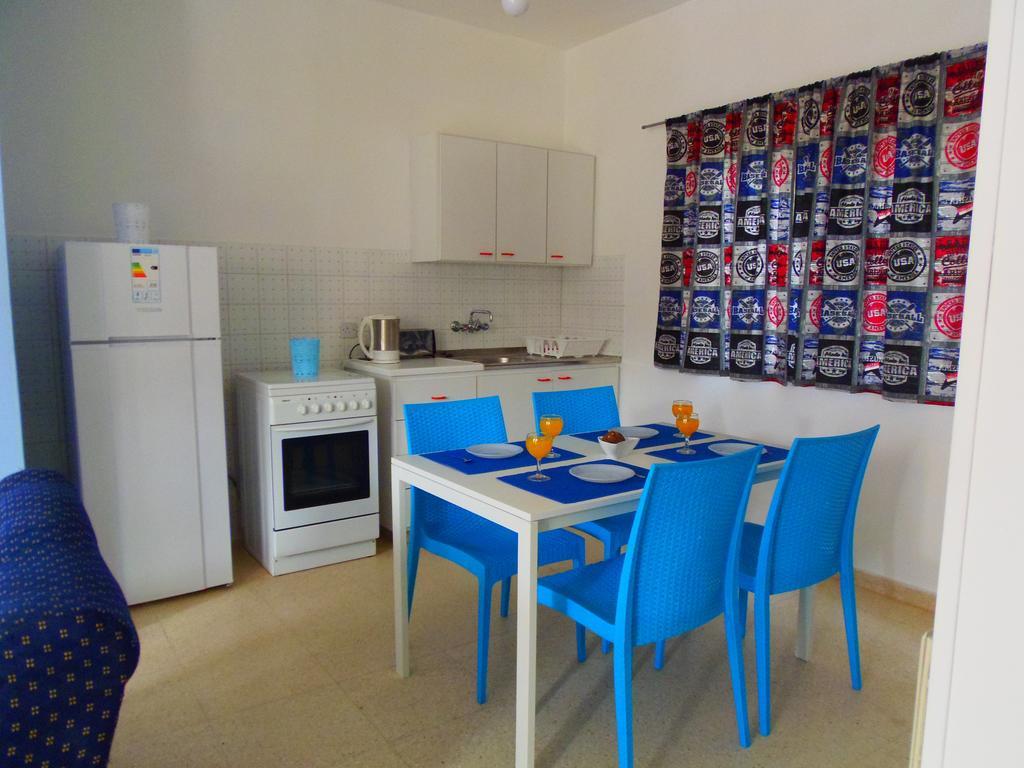 Light & Blue Gardens Protaras Exterior foto